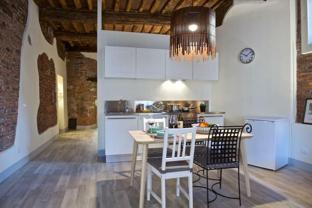 Casa Nora Hotell Lucca Exteriör bild